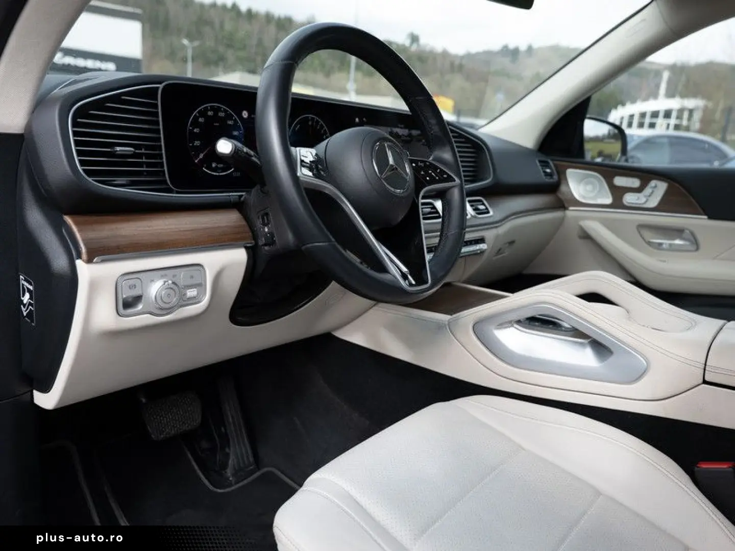 MERCEDES-BENZ GLE 400 e 4M AMG-Sport Pano AHK Distr &hellip;