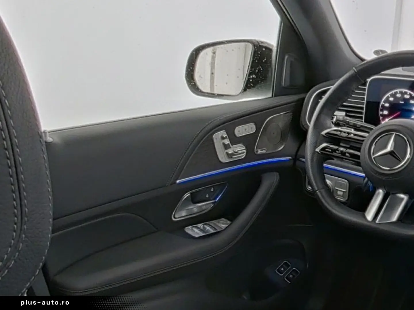 MERCEDES-BENZ GLE 400 e 4M AMG BURM AIRM HuD DISTR AHK PANO