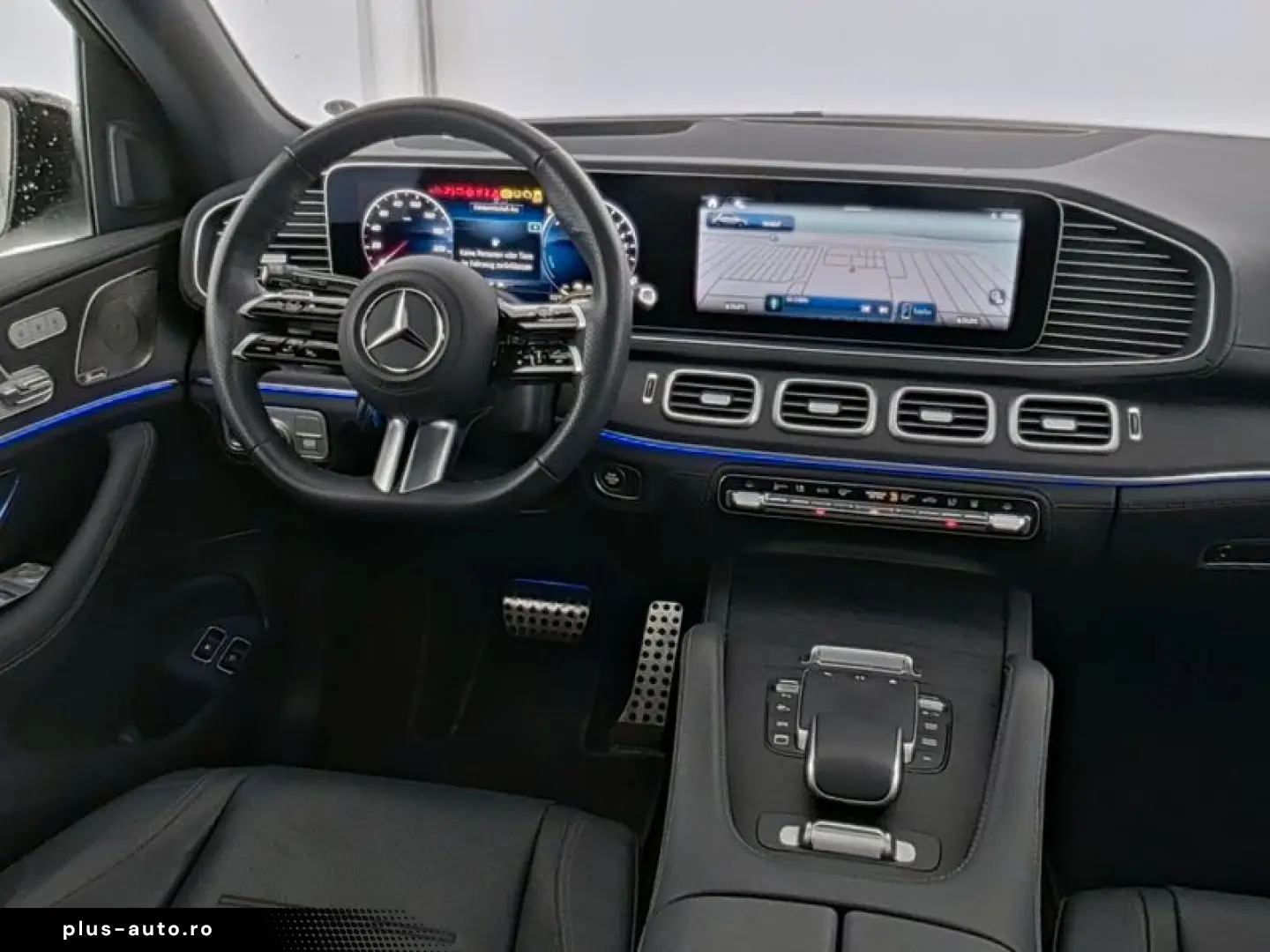 MERCEDES-BENZ GLE 400 e 4M AMG BURM AIRM HuD DISTR AHK PANO