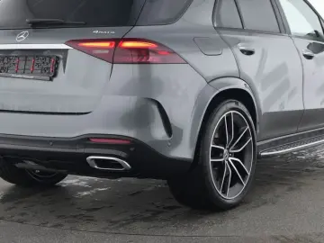 MERCEDES-BENZ GLE 400 e 4M AMG BURM AIRM HuD DISTR AHK PANO