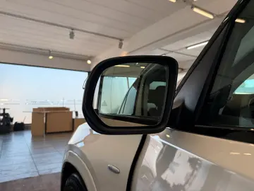 MERCEDES-BENZ GLE 400 e 4M AMG  Multibeam NAVI DAB AHK 360