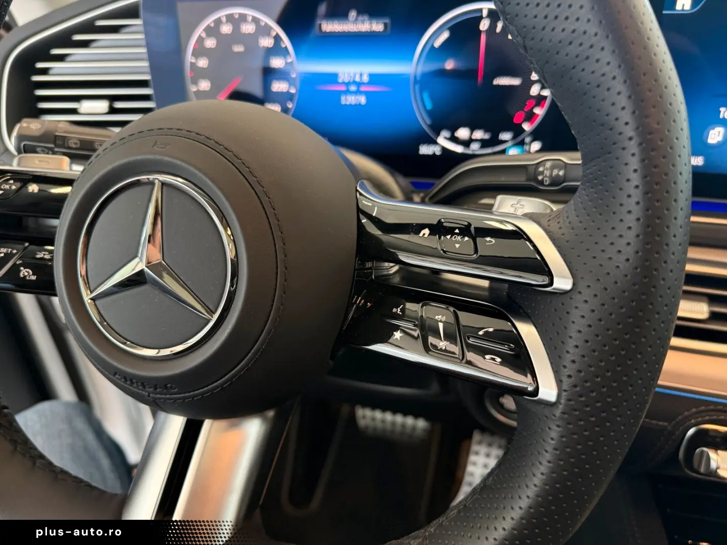 MERCEDES-BENZ GLE 400 e 4M AMG  Multibeam NAVI DAB AHK 360