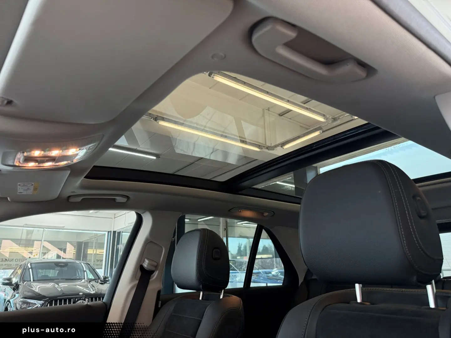 MERCEDES-BENZ GLE 400 e 4M AMG  Multibeam NAVI DAB AHK 360