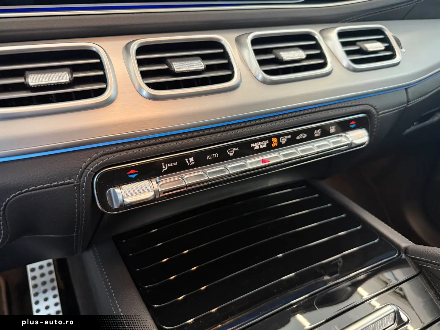 MERCEDES-BENZ GLE 400 e 4M AMG  Multibeam NAVI DAB AHK 360