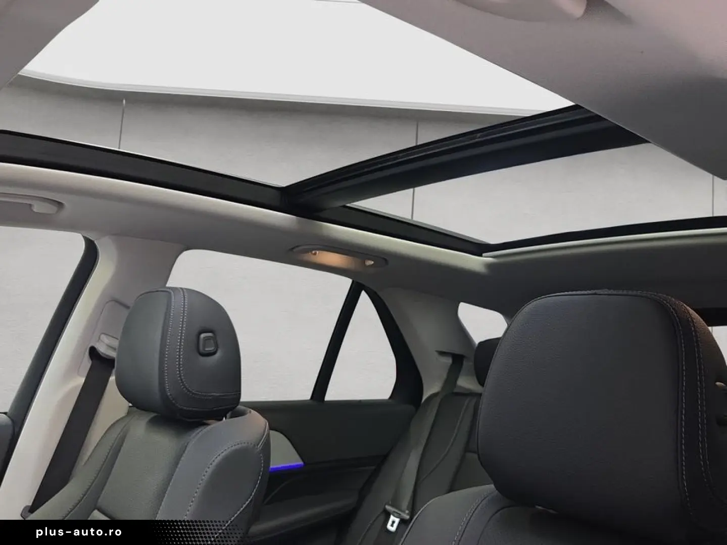 MERCEDES-BENZ GLE 350 de Panodach AHK 20''