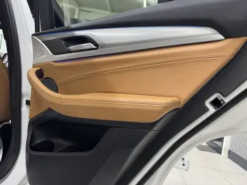 BMW X3 292 CP PLUG-IN HYBRID - M SPORT - X DRIVE