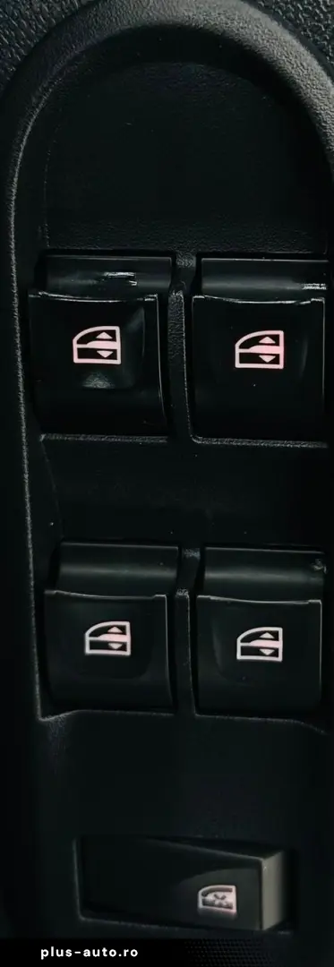 DACIA DUSTER 2015 1.2i E5 Garantie 12 Luni Rate Avans 0 Doar