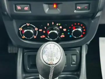 DACIA DUSTER 2015 1.2i E5 Garantie 12 Luni Rate Avans 0 Doar