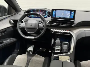 Peugeot 3008 Gen-Ii-2016