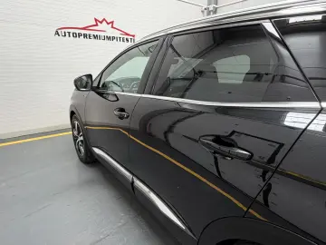 Peugeot 3008 Gen-Ii-2016