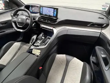 Peugeot 3008 Gen-Ii-2016