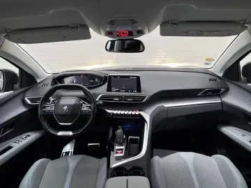 Peugeot 5008 Gen-Ii-2016