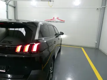 Peugeot 5008 Gen-Ii-2016