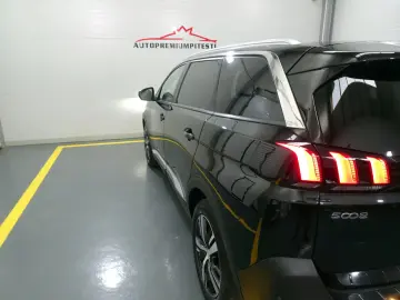 Peugeot 5008 Gen-Ii-2016