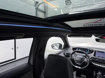 Peugeot 3008 Gen-Ii-2016