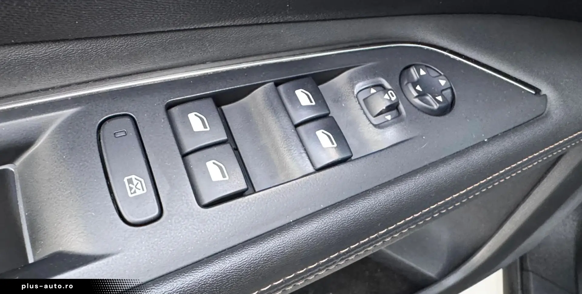 Peugeot 3008 Gen-Ii-2016