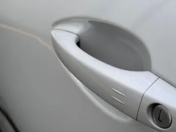 Peugeot 3008 Gen-Ii-2016