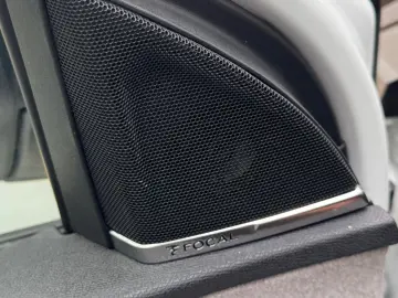 Peugeot 3008 Gen-Ii-2016