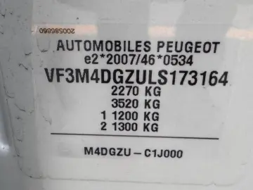 Peugeot 3008 Gen-Ii-2016