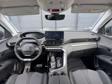 Peugeot 3008 Gen-Ii-2016