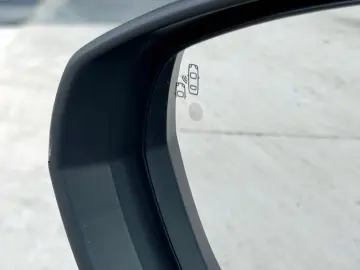 Peugeot 3008 Gen-Ii-2016