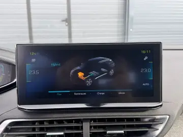 Peugeot 3008 Gen-Ii-2016