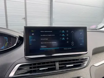 Peugeot 3008 Gen-Ii-2016