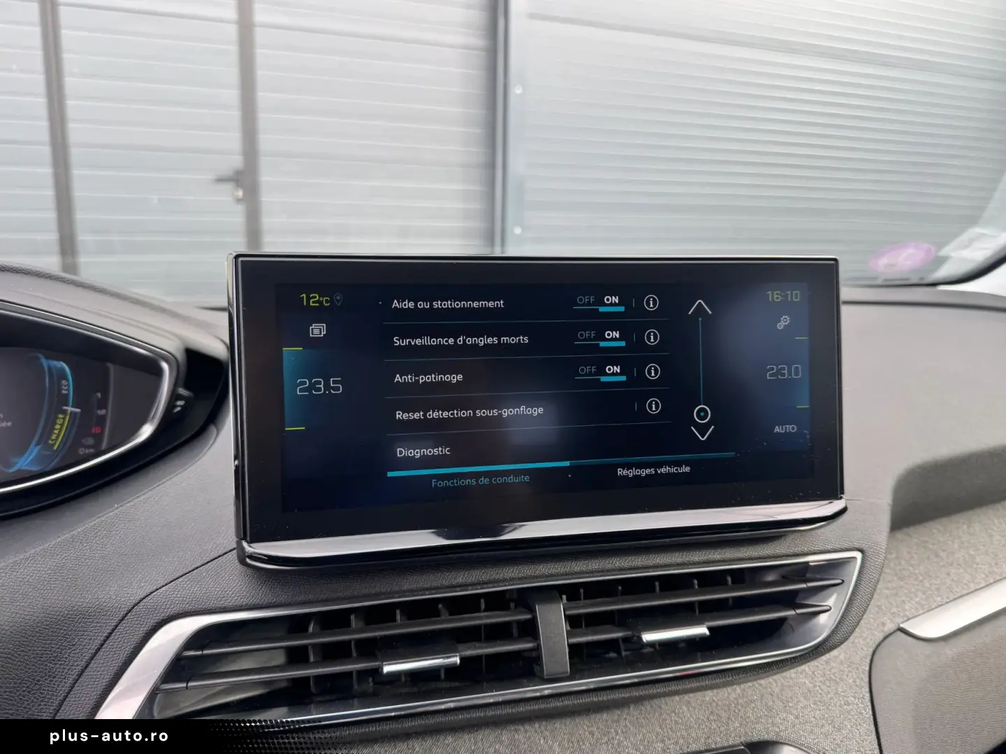 Peugeot 3008 Gen-Ii-2016