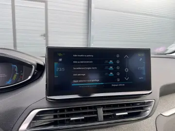 Peugeot 3008 Gen-Ii-2016