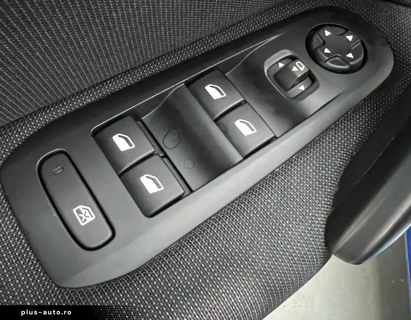 Peugeot 308 Gen-Ii-2013-2021