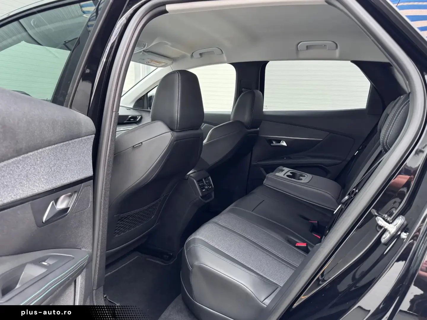 Peugeot 3008 Gen-Ii-2016