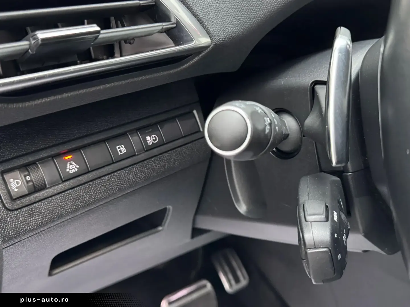 Peugeot 3008 Gen-Ii-2016