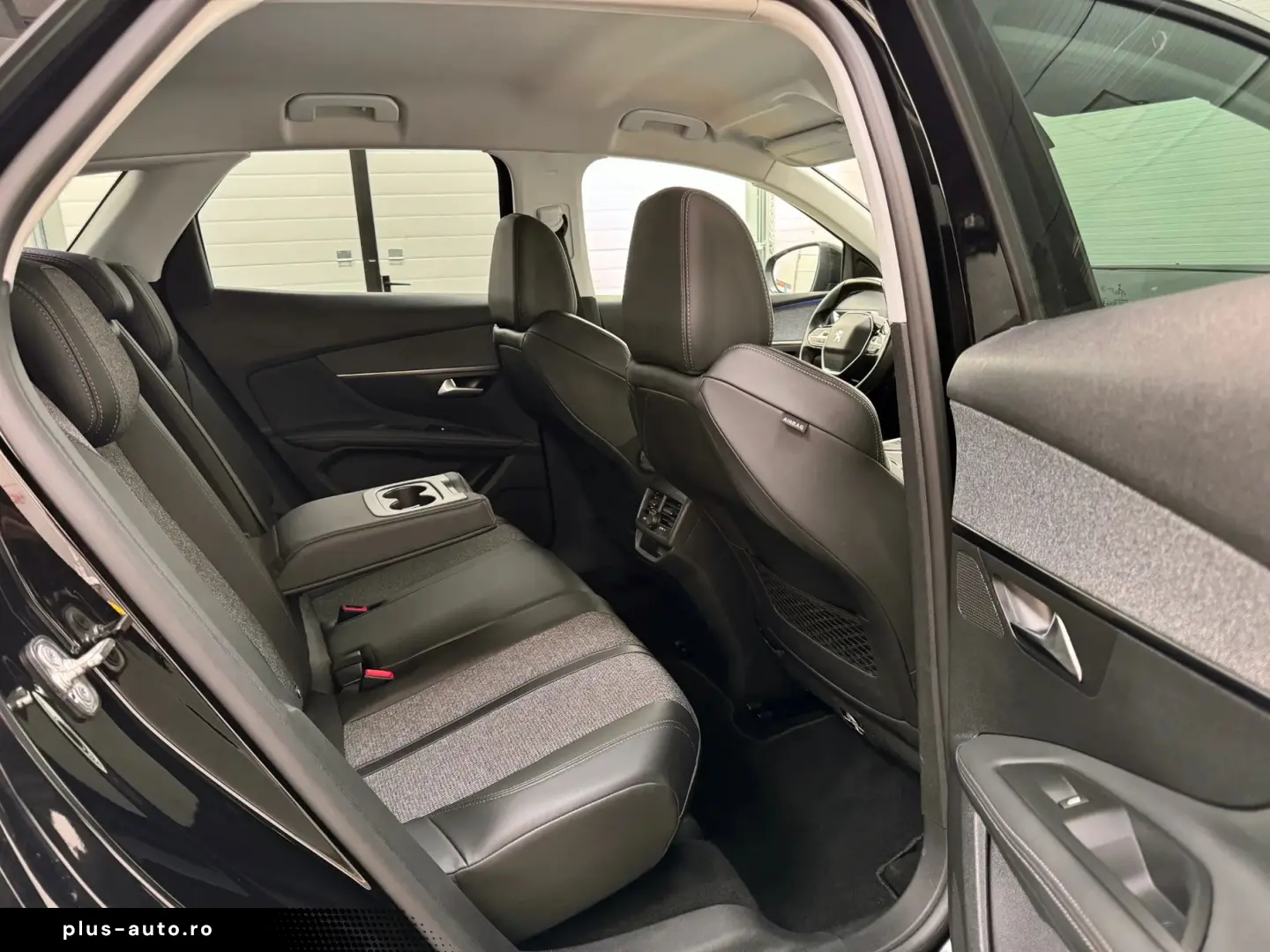 Peugeot 3008 Gen-Ii-2016