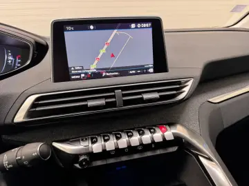 Peugeot 3008 Gen-Ii-2016