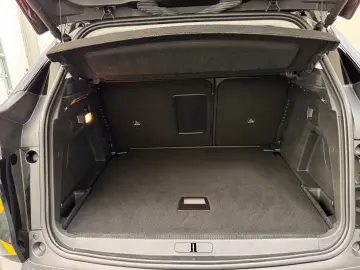 Peugeot 3008 Gen-Ii-2016