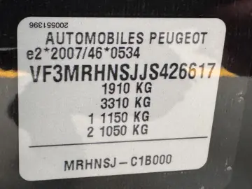 Peugeot 3008 Gen-Ii-2016