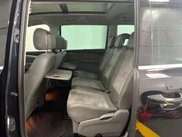 Volkswagen Sharan Gen-Ii-2010