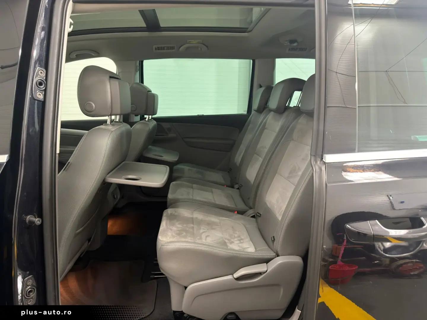 Volkswagen Sharan Gen-Ii-2010