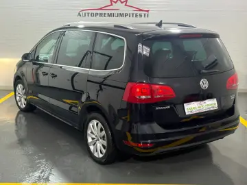 Volkswagen Sharan Gen-Ii-2010