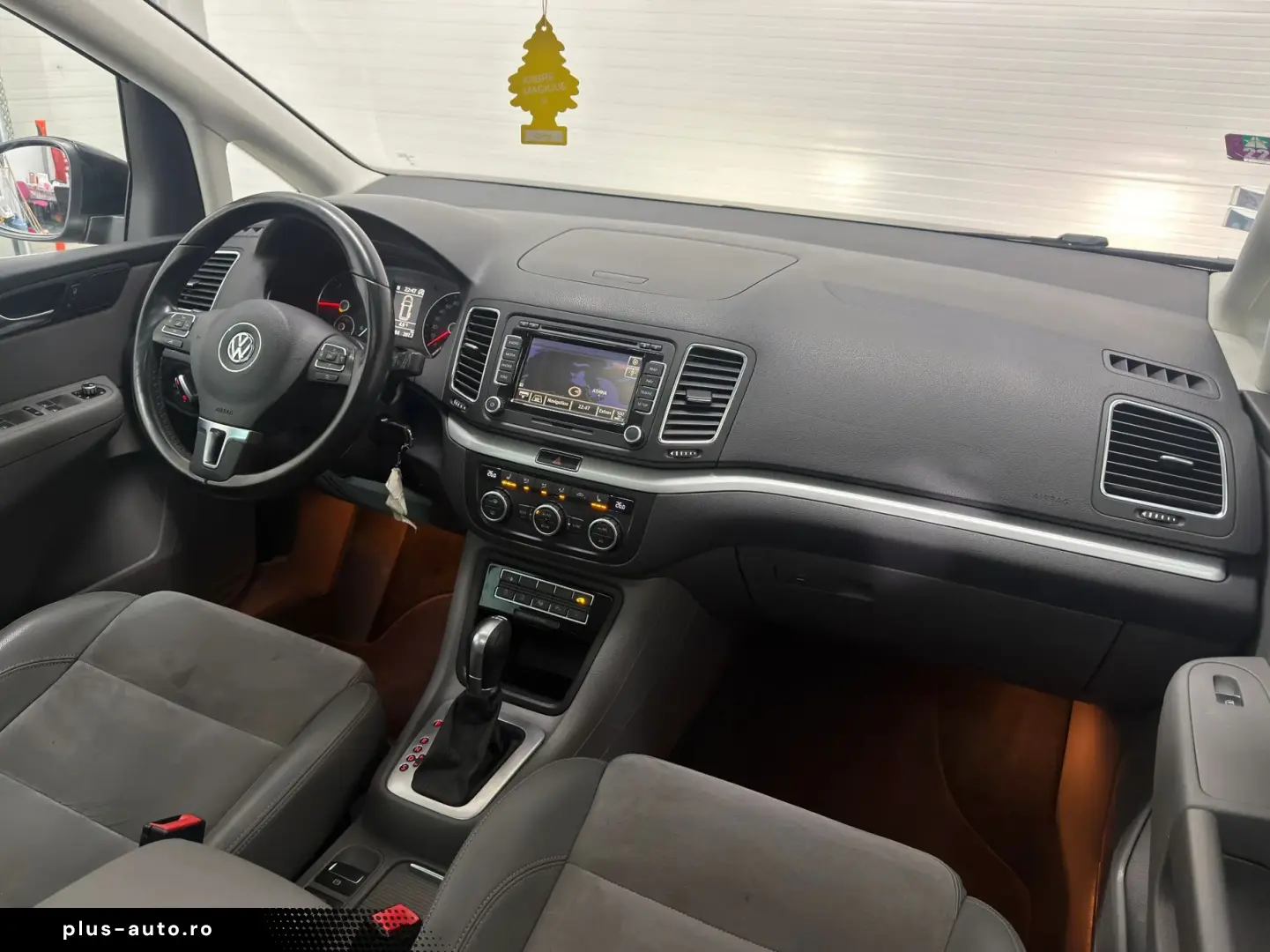 Volkswagen Sharan Gen-Ii-2010
