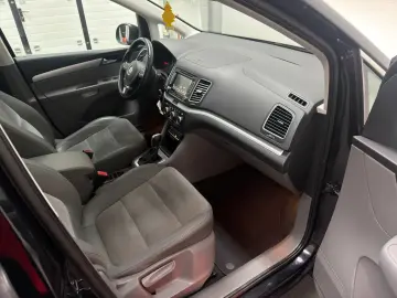 Volkswagen Sharan Gen-Ii-2010