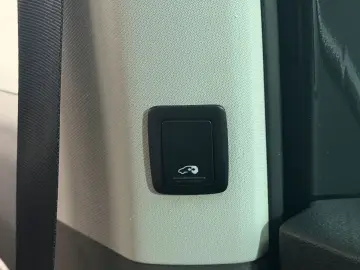 Volkswagen Sharan Gen-Ii-2010