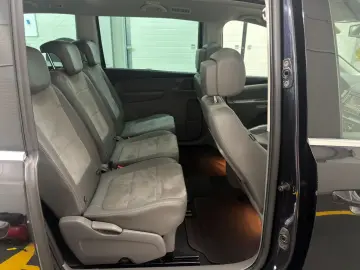 Volkswagen Sharan Gen-Ii-2010