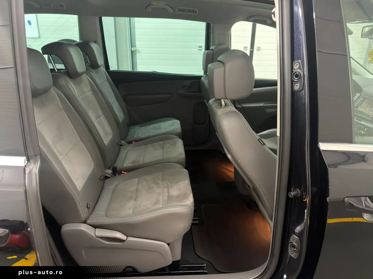 Volkswagen Sharan Gen-Ii-2010