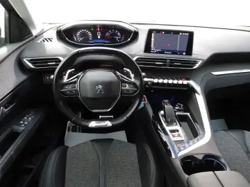 Peugeot 3008 Gen-Ii-2016