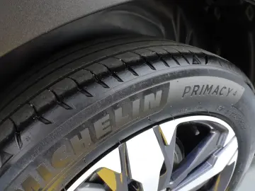 Peugeot 3008 Gen-Ii-2016