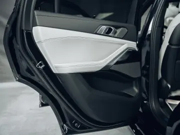 BMW X6 30d M-Sport Pro-Auto nou