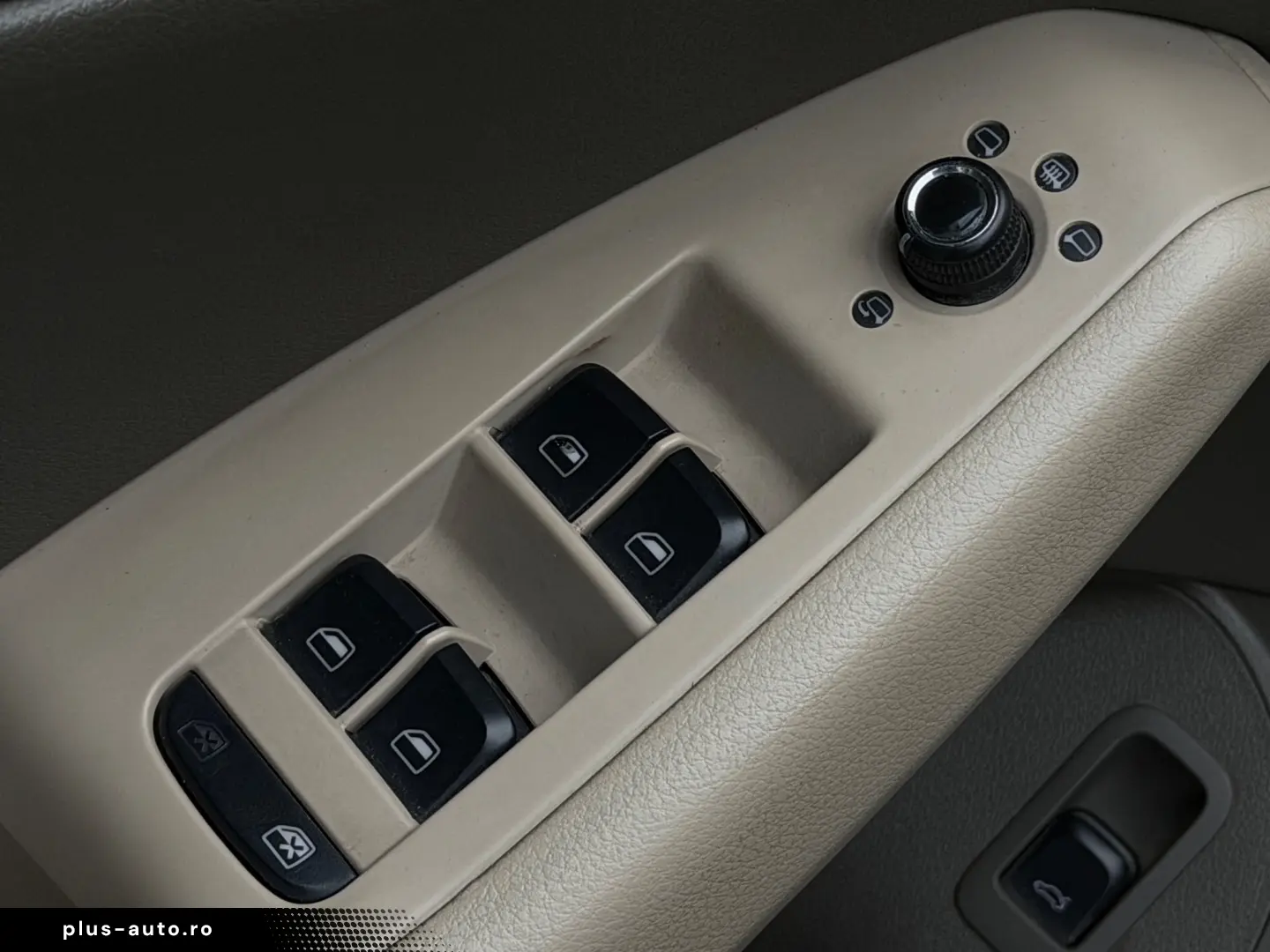 Audi Q5 Gen-8R-2008-2016