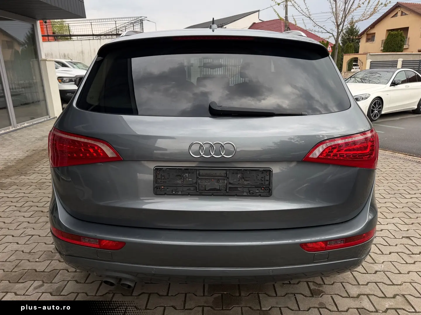Audi Q5 Gen-8R-2008-2016