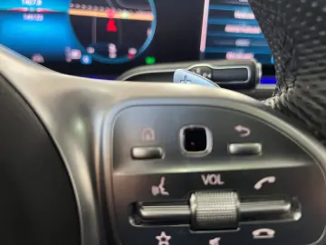 Mercedes-Benz Gle 350 D 4MATIC AMG LINE Posibilitate finanta